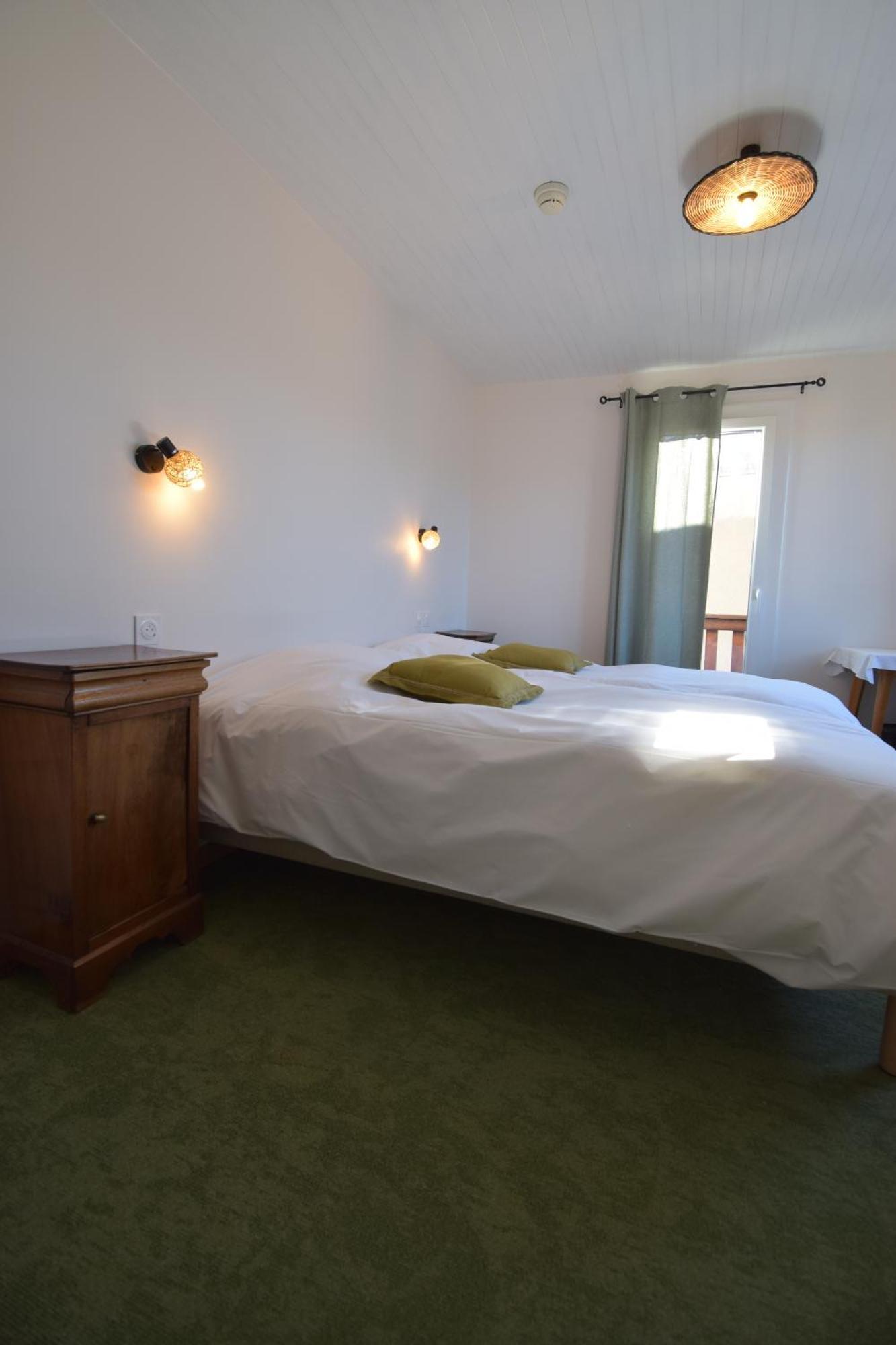 Hotel Les Chenets Saint-Julien-en-Champsaur Ngoại thất bức ảnh