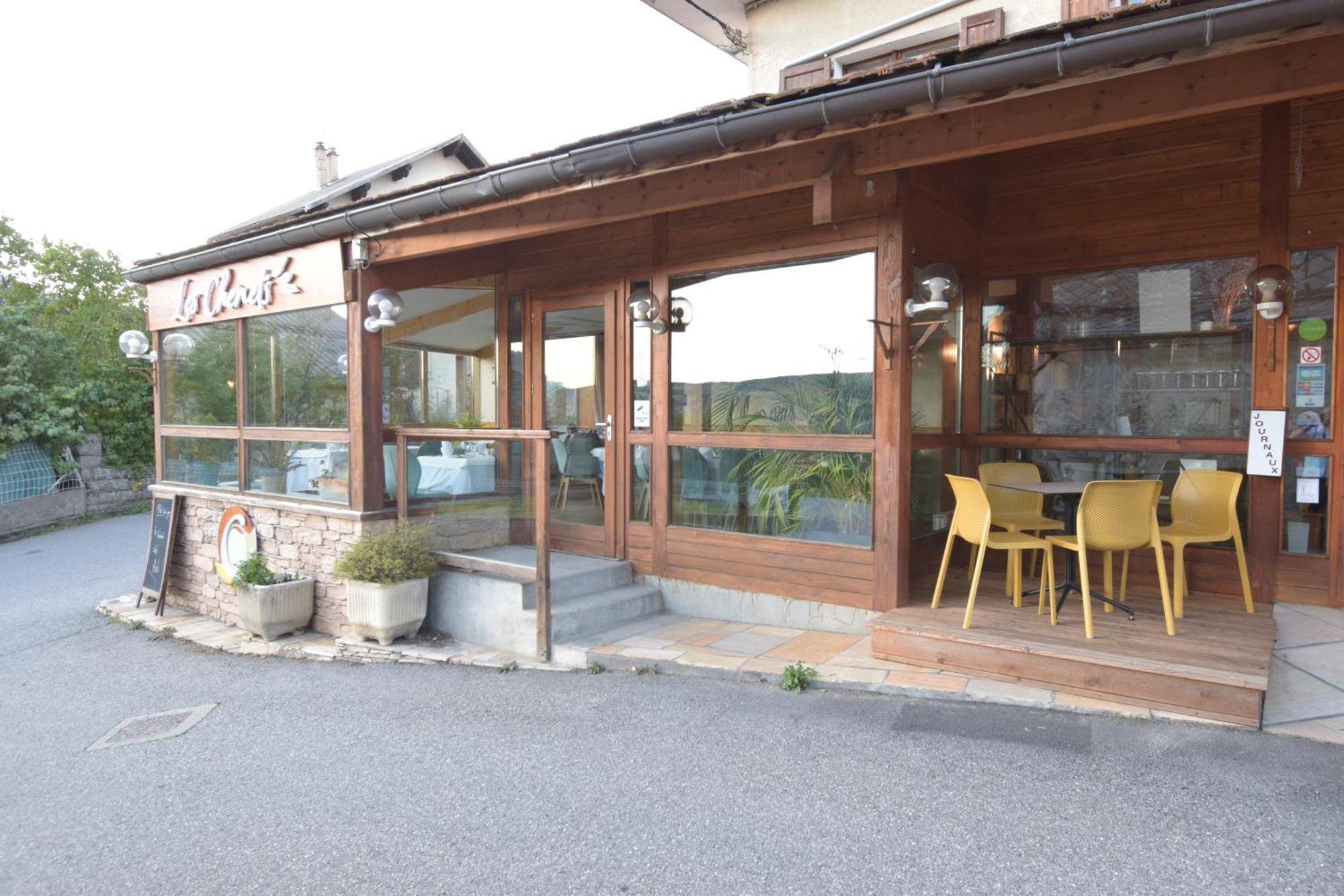 Hotel Les Chenets Saint-Julien-en-Champsaur Ngoại thất bức ảnh